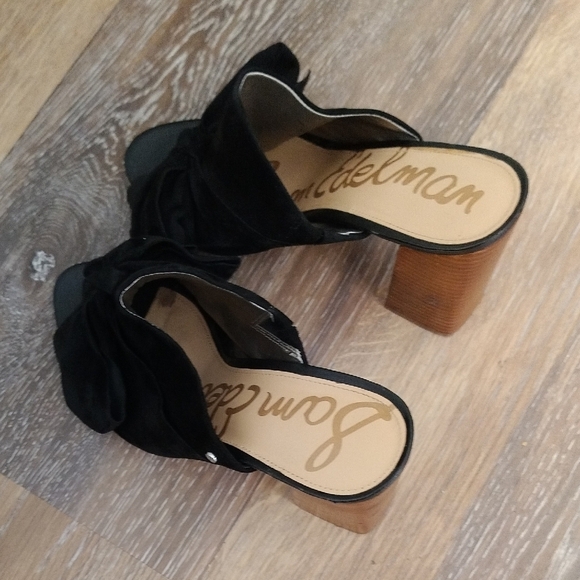 Sam Edelman Black Mules with Textured Bow and Block Heel - Picture 3 of 9